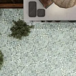 Piedra Lombok Pebbles | Mosaic